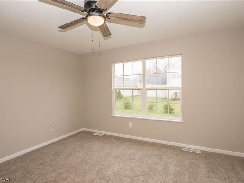 1290 Patriot Place SW, Massillon, OH 44647 Photo 15