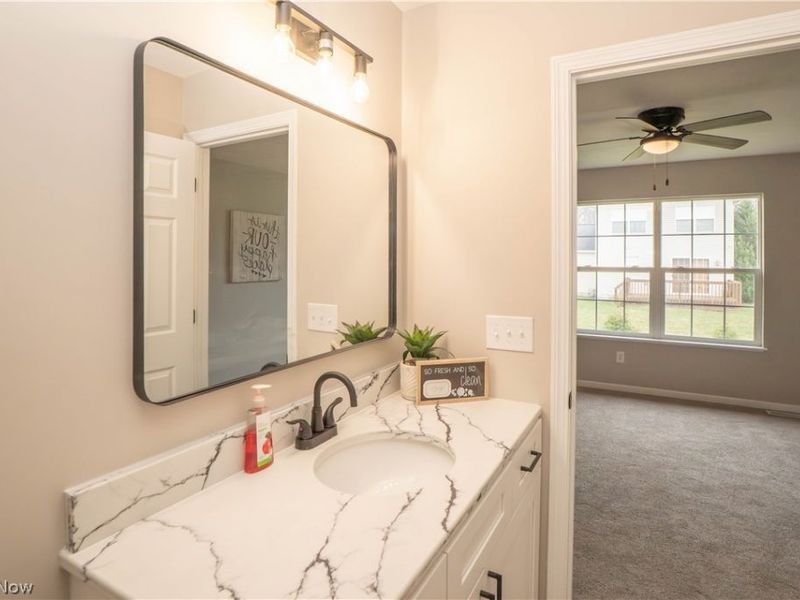 1290 Patriot Place SW, Massillon, OH 44647 Photo 17