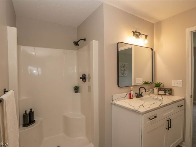 1290 Patriot Place SW, Massillon, OH 44647 Photo 18