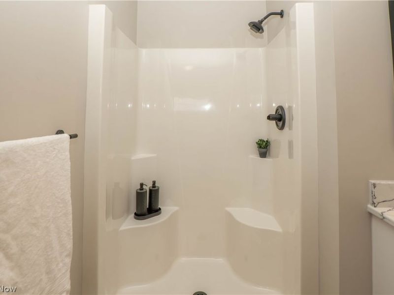 1290 Patriot Place SW, Massillon, OH 44647 Photo 19