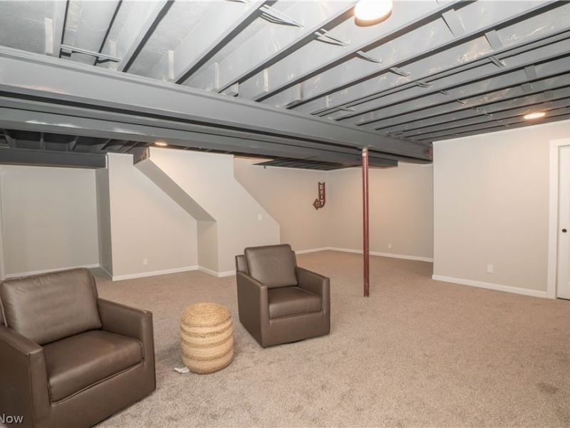 1290 Patriot Place SW, Massillon, OH 44647 Photo 28