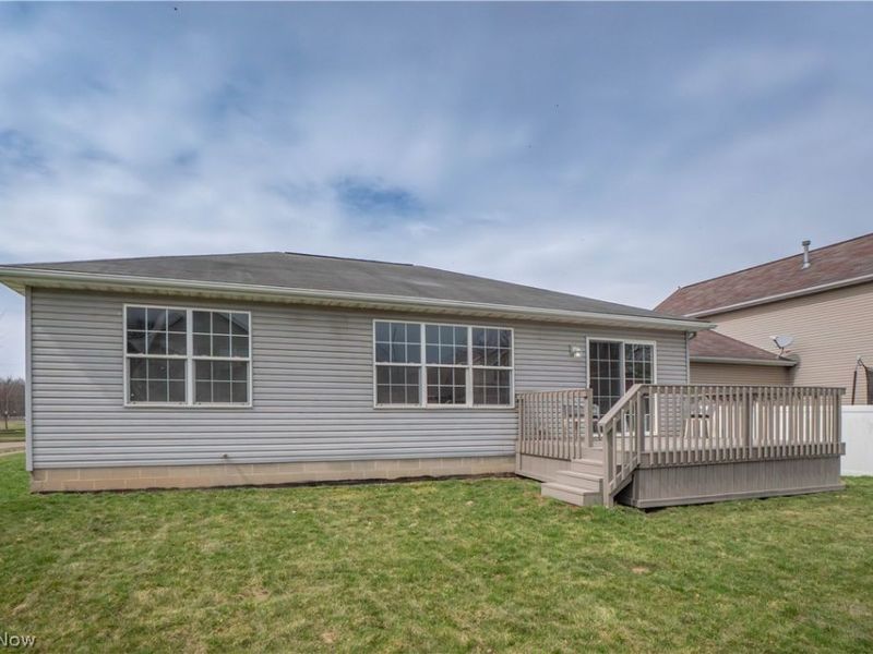 1290 Patriot Place SW, Massillon, OH 44647 Photo 29