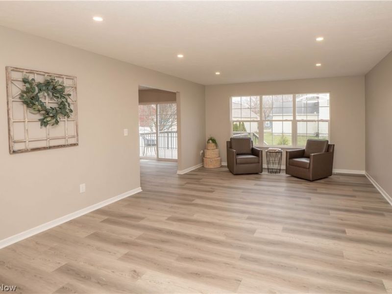 1290 Patriot Place SW, Massillon, OH 44647 Photo 4