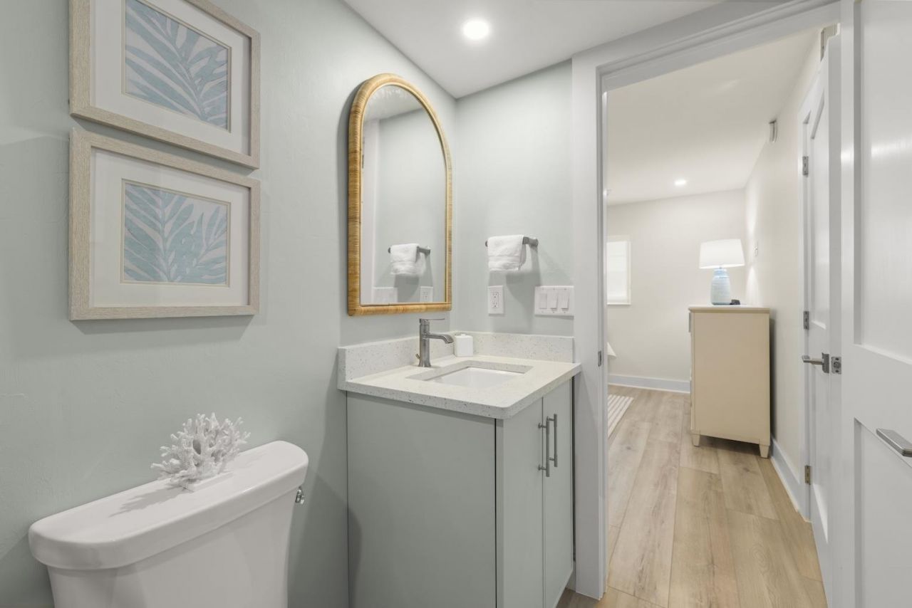 2265 W Gulf Dr, Unit P5D, Sanibel, FL 33957 Photo