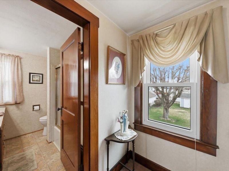 306 N Bechtle Avenue, Springfield, OH 45504 Photo 17