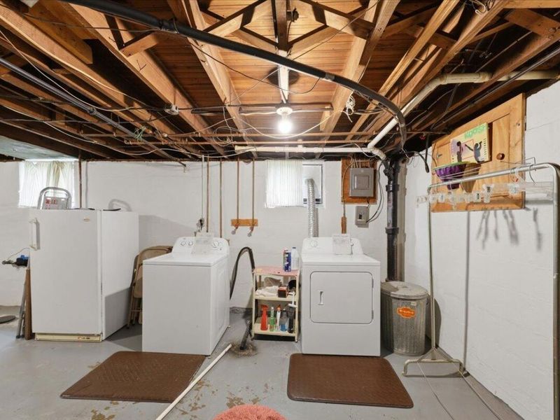 306 N Bechtle Avenue, Springfield, OH 45504 Photo 28