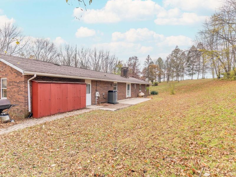 18333 Herring Road, Sidney, OH 45365 Photo 10