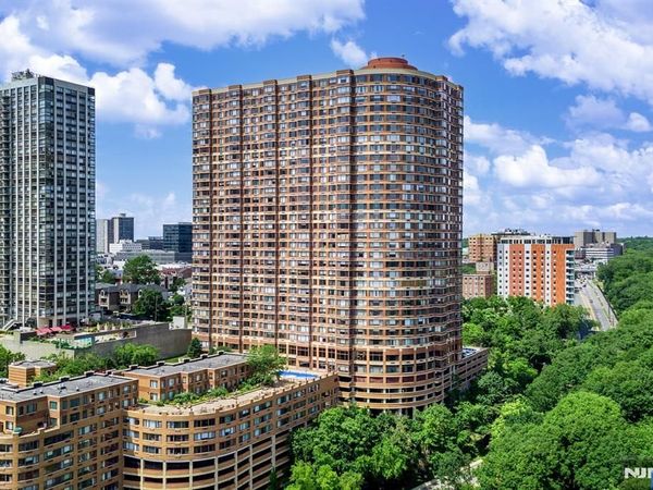 100 Old Palisade Road 914, Unit 914, FORT LEE, NJ 07024