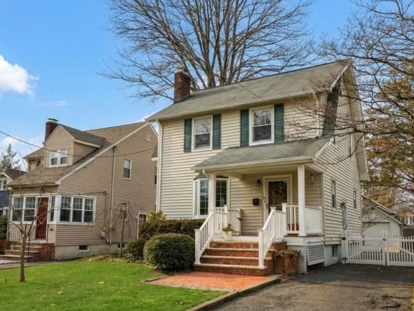 25 Paterson Rd, Fanwood, NJ 07023