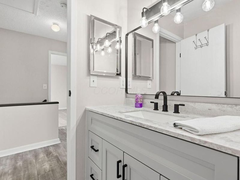 7631 Flynnway Drive, Unit 137, Columbus, OH 43085 Photo 22