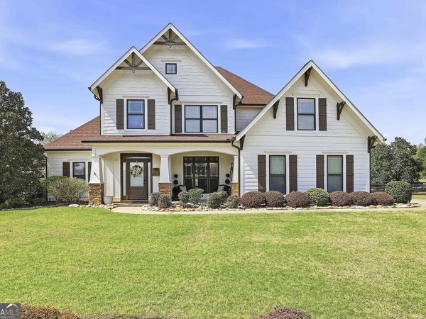 95 Farmbrook Way, Senoia, GA 30276