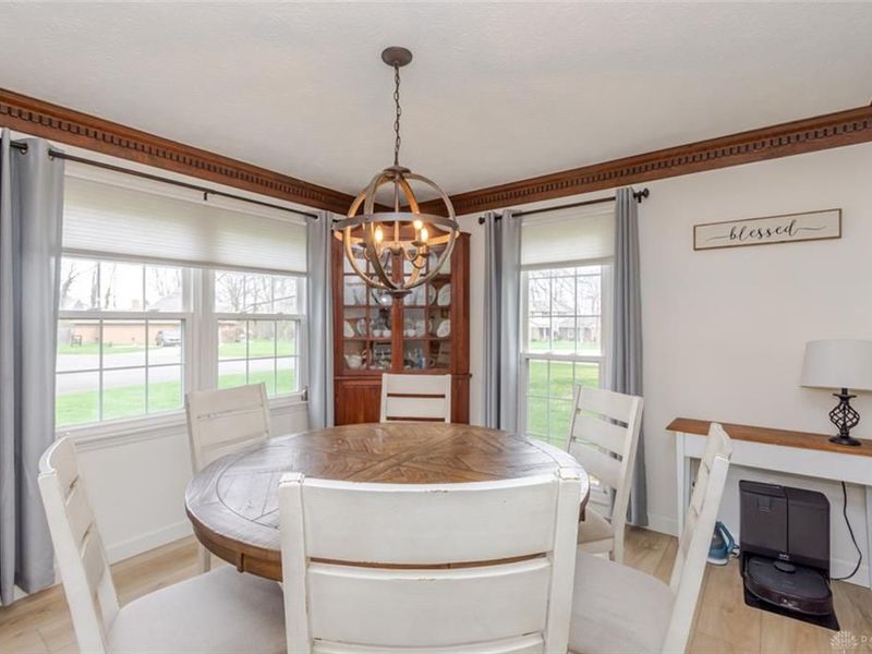 2550 Broken Woods Drive, Troy, OH 45373 Photo 14