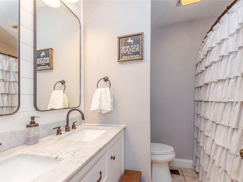 2550 Broken Woods Drive, Troy, OH 45373 Photo 38