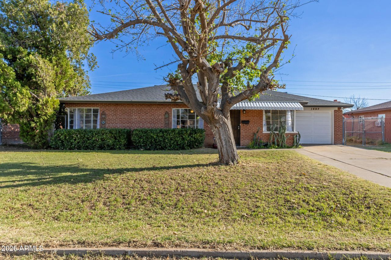 1637 W Rovey Avenue, Phoenix, AZ 85015 Main Photo