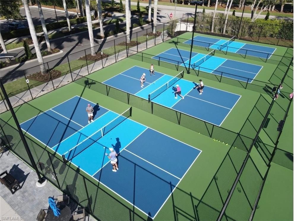 2880 Cypress Trace Cir, Unit 202, Naples, FL 34119 Photo