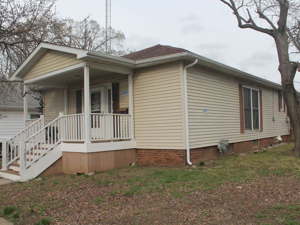 120 S 12th Street , Herrin, IL 62948