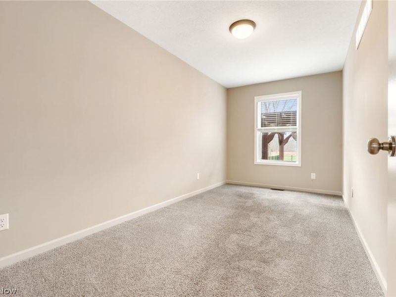 1054 East Avenue , Tallmadge, OH 44278 Photo 11