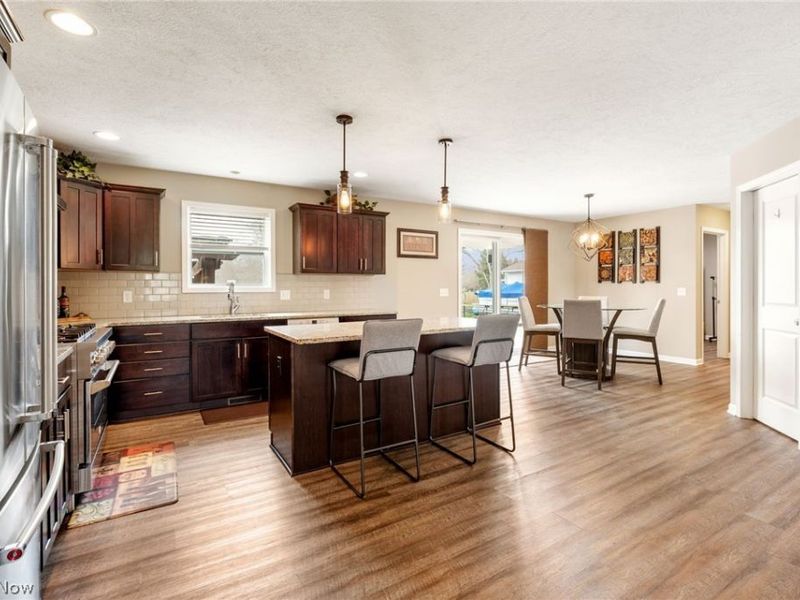 1054 East Avenue , Tallmadge, OH 44278 Photo 12