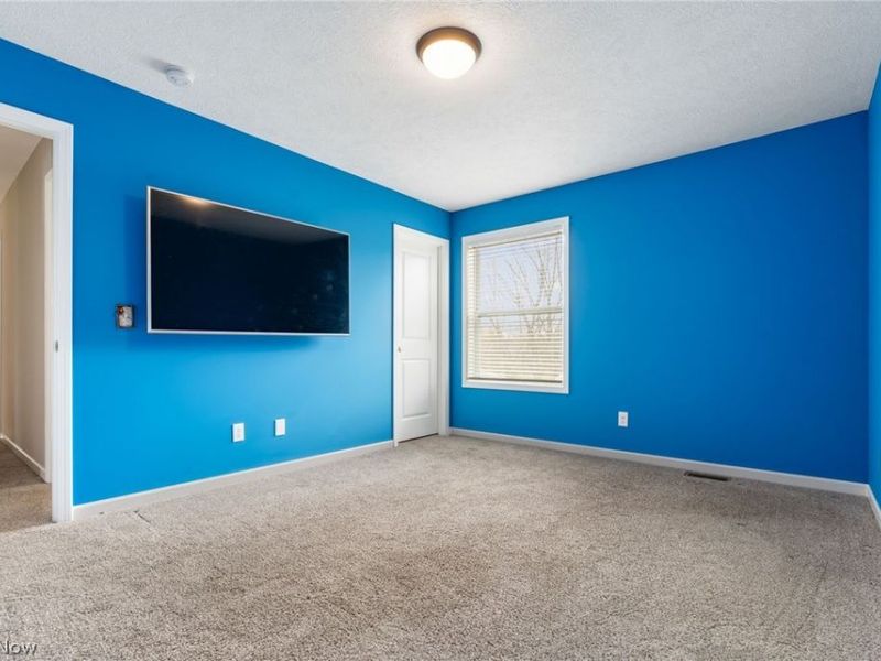 1054 East Avenue , Tallmadge, OH 44278 Photo 24