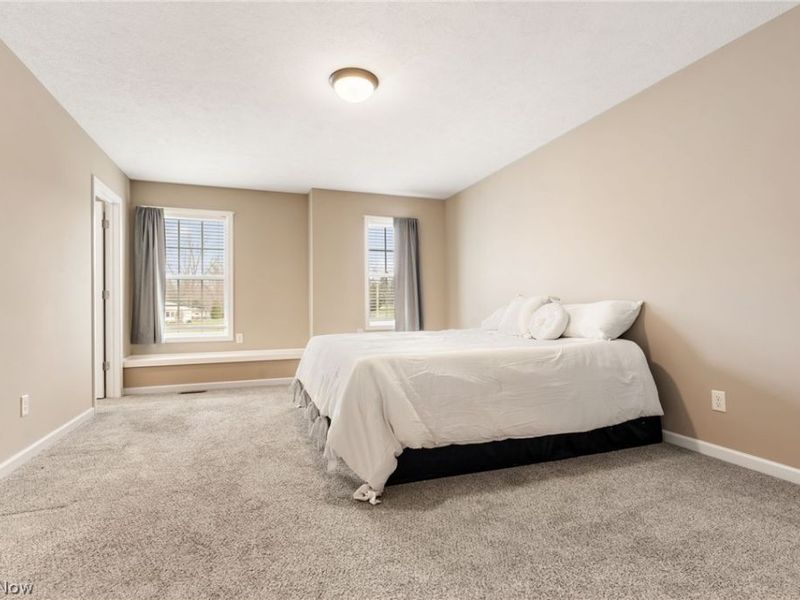 1054 East Avenue , Tallmadge, OH 44278 Photo 26