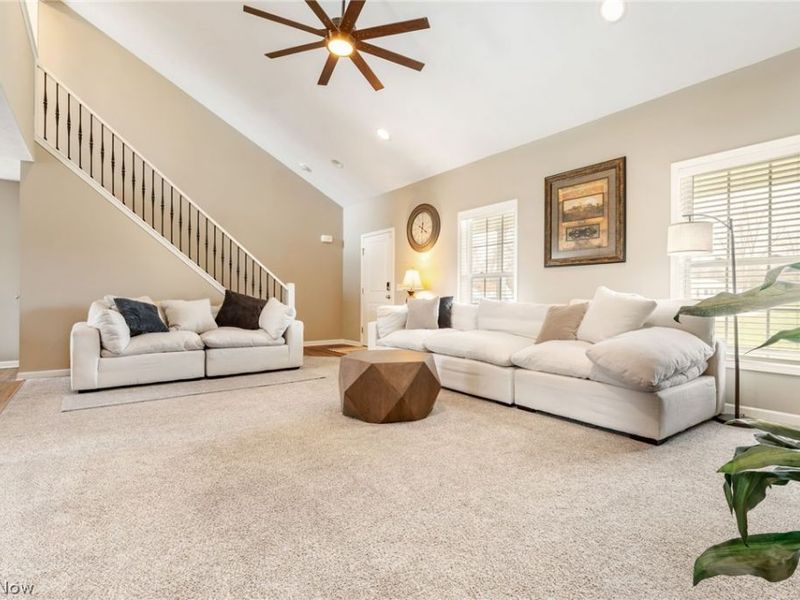 1054 East Avenue , Tallmadge, OH 44278 Photo 9