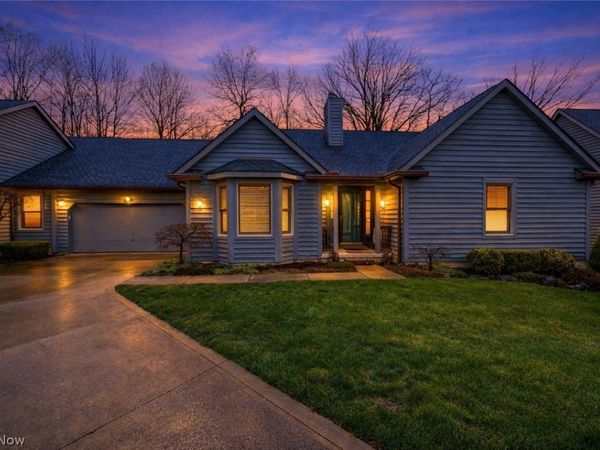 9083 Woodcrest Drive, Brecksville, OH 44141