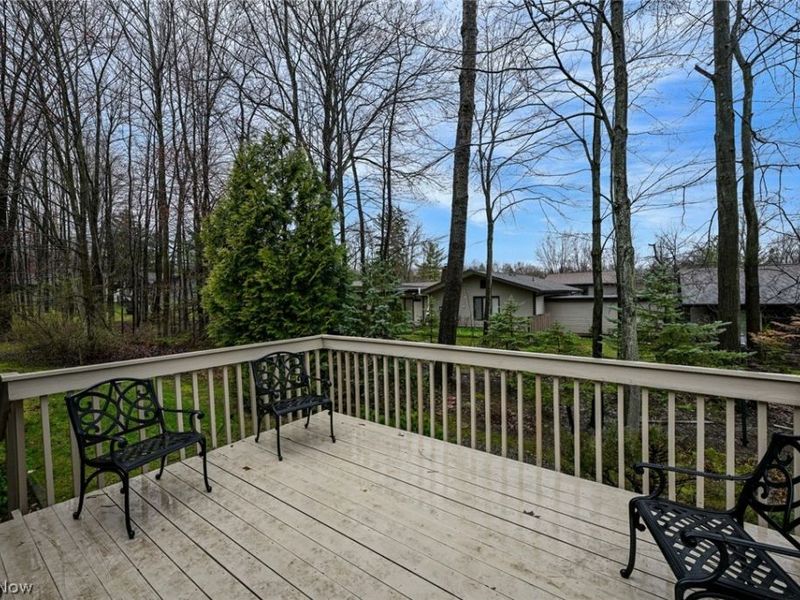 9083 Woodcrest Drive, Brecksville, OH 44141 Photo 10