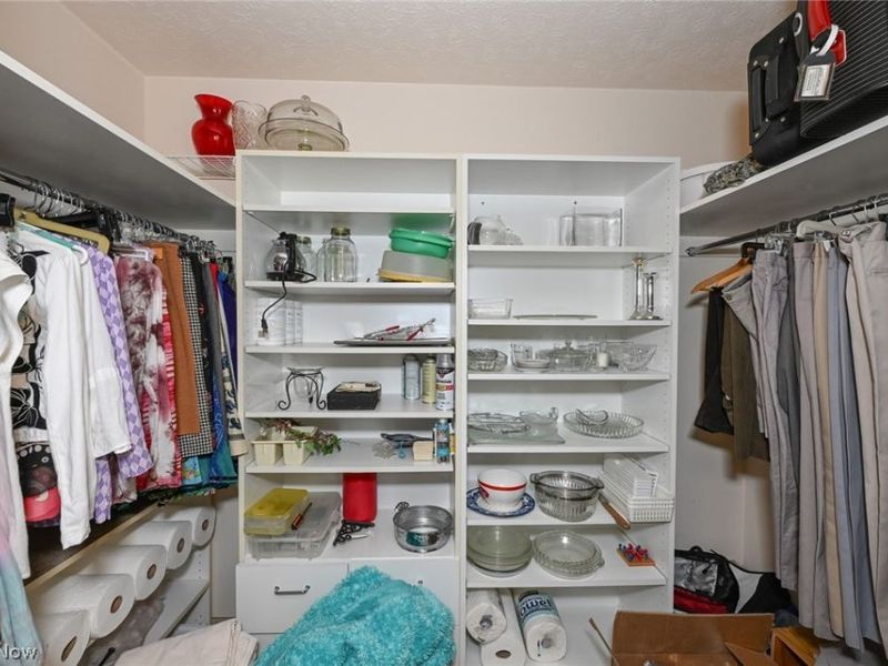 9083 Woodcrest Drive, Brecksville, OH 44141 Photo 13