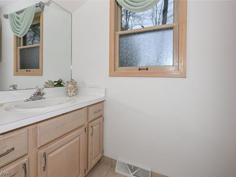 9083 Woodcrest Drive, Brecksville, OH 44141 Photo 15