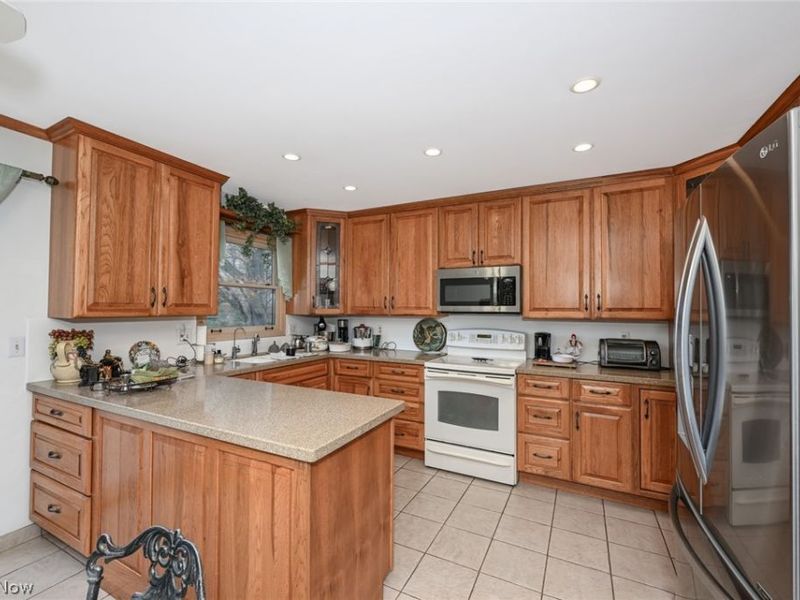 9083 Woodcrest Drive, Brecksville, OH 44141 Photo 7