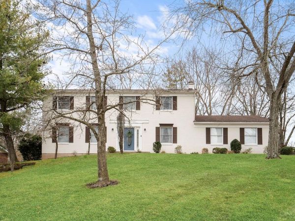 128 E Concord Drive, Lebanon, OH 45036