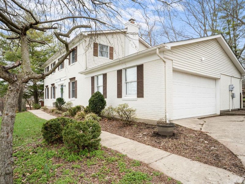 128 E Concord Drive, Lebanon, OH 45036 Photo 3