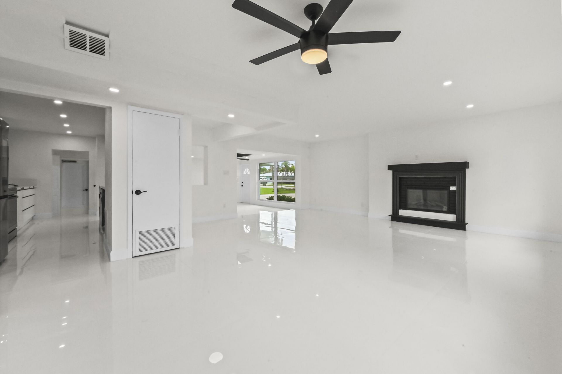 1919 Mimosa Avenue, Fort Pierce, FL 34949 Photo