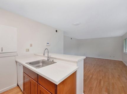 8951 El Mirador Dr #1, Unit 1, Elk Grove, CA 95624 Photo