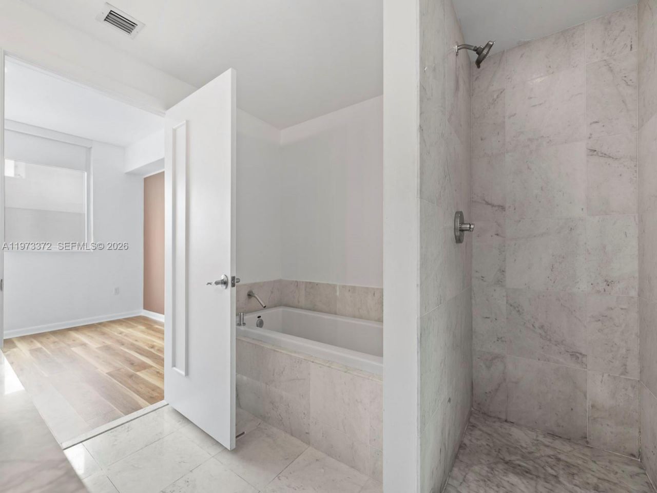 253 NE 2nd St , Unit 3108, Miami, FL 33132 Photo