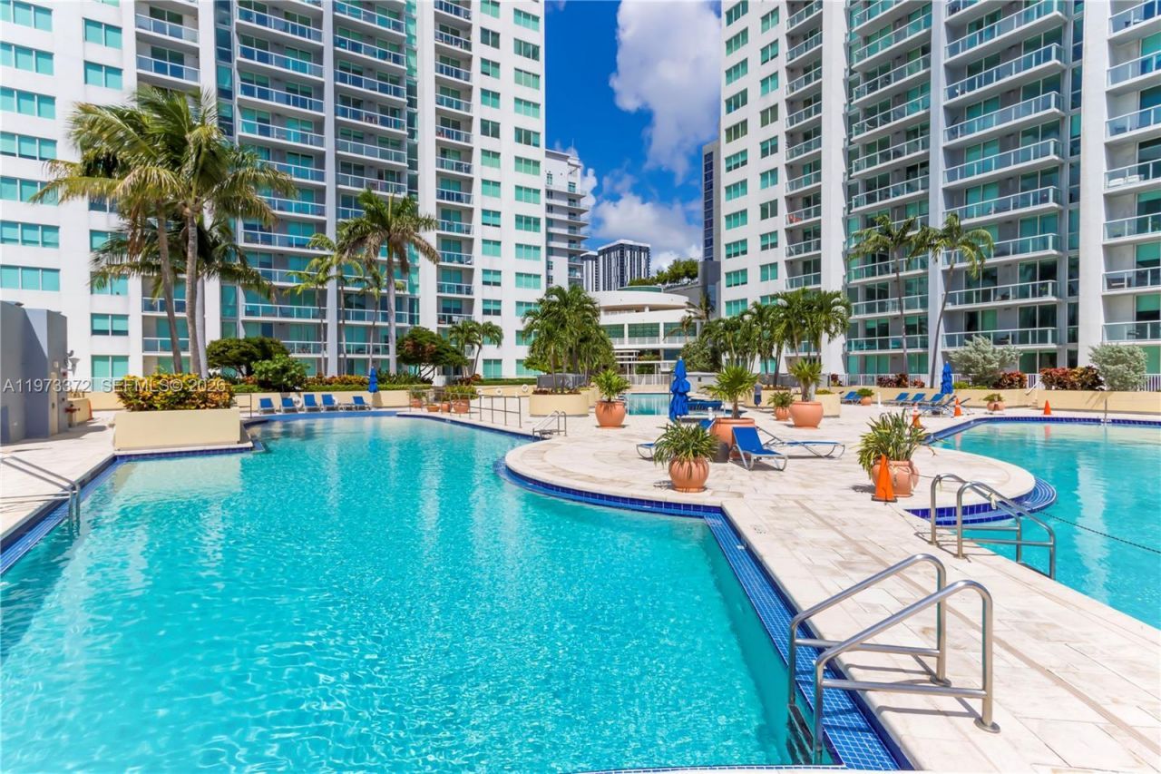 253 NE 2nd St, Unit 3108, Miami, FL 33132 Photo