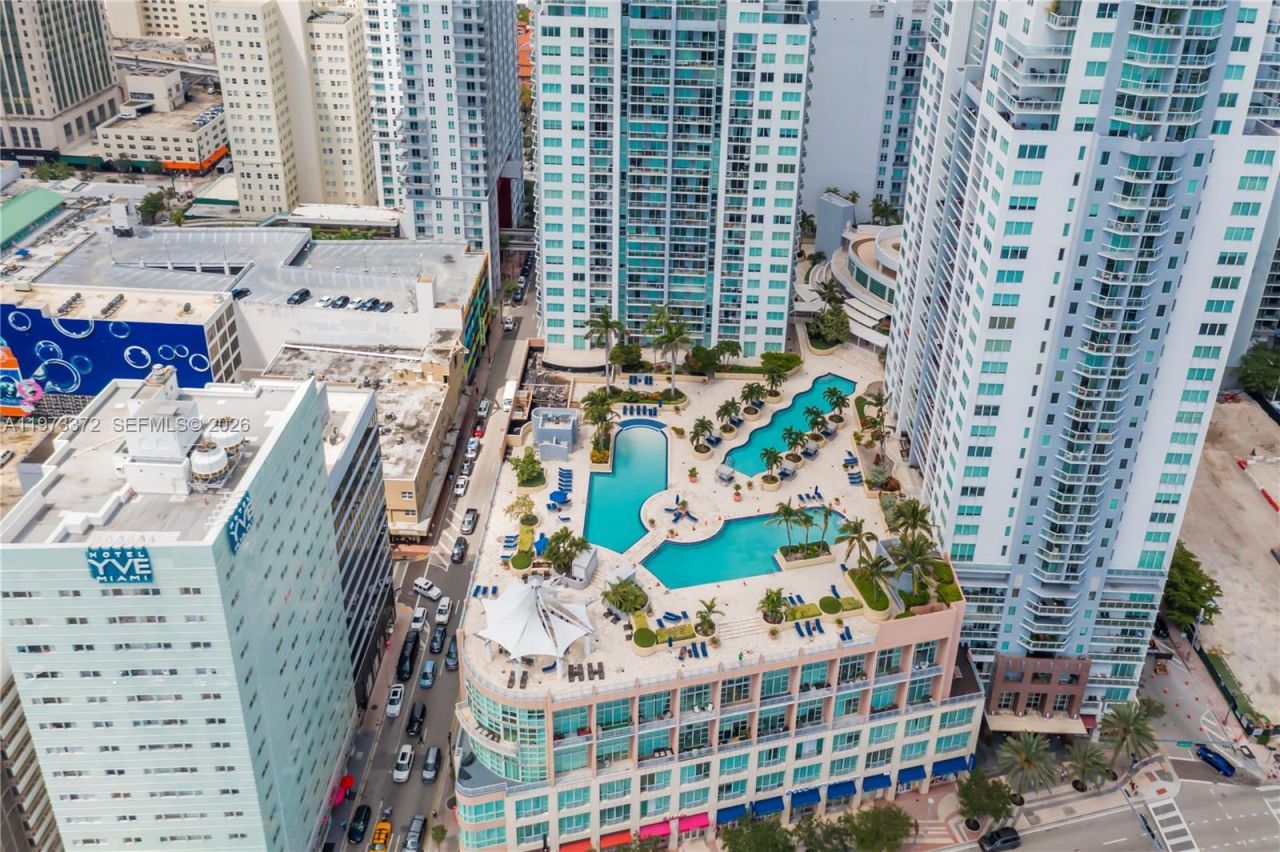 253 NE 2nd St, Unit 3108, Miami, FL 33132 Photo