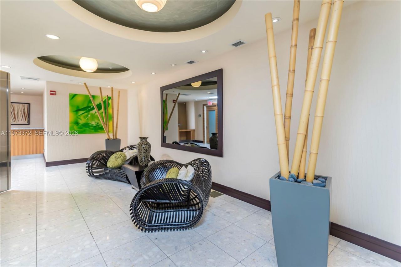 253 NE 2nd St , Unit 3108, Miami, FL 33132 Photo