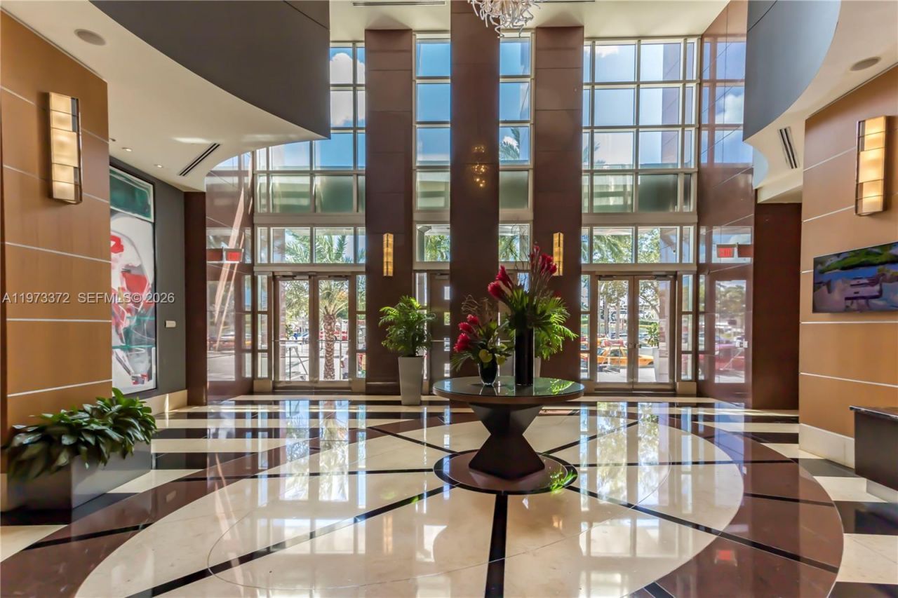 253 NE 2nd St , Unit 3108, Miami, FL 33132 Photo