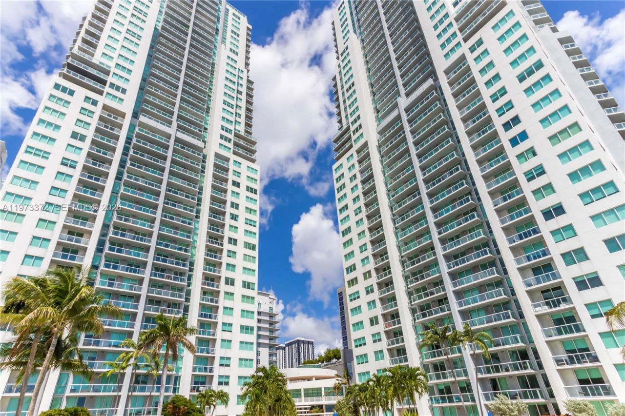 253 NE 2nd St , Unit 3108, Miami, FL 33132 Photo