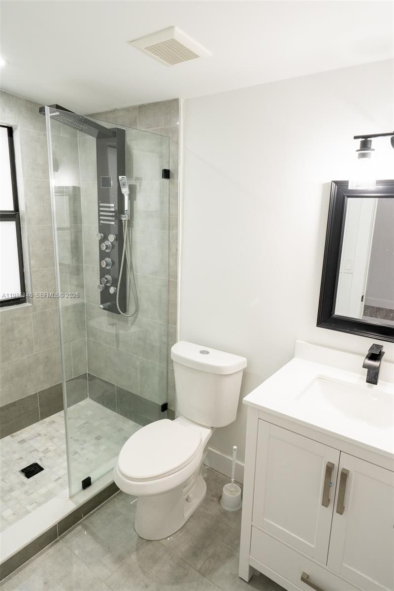 618 NE 21st Ave , Unit 2, Homestead, FL 33033 Photo