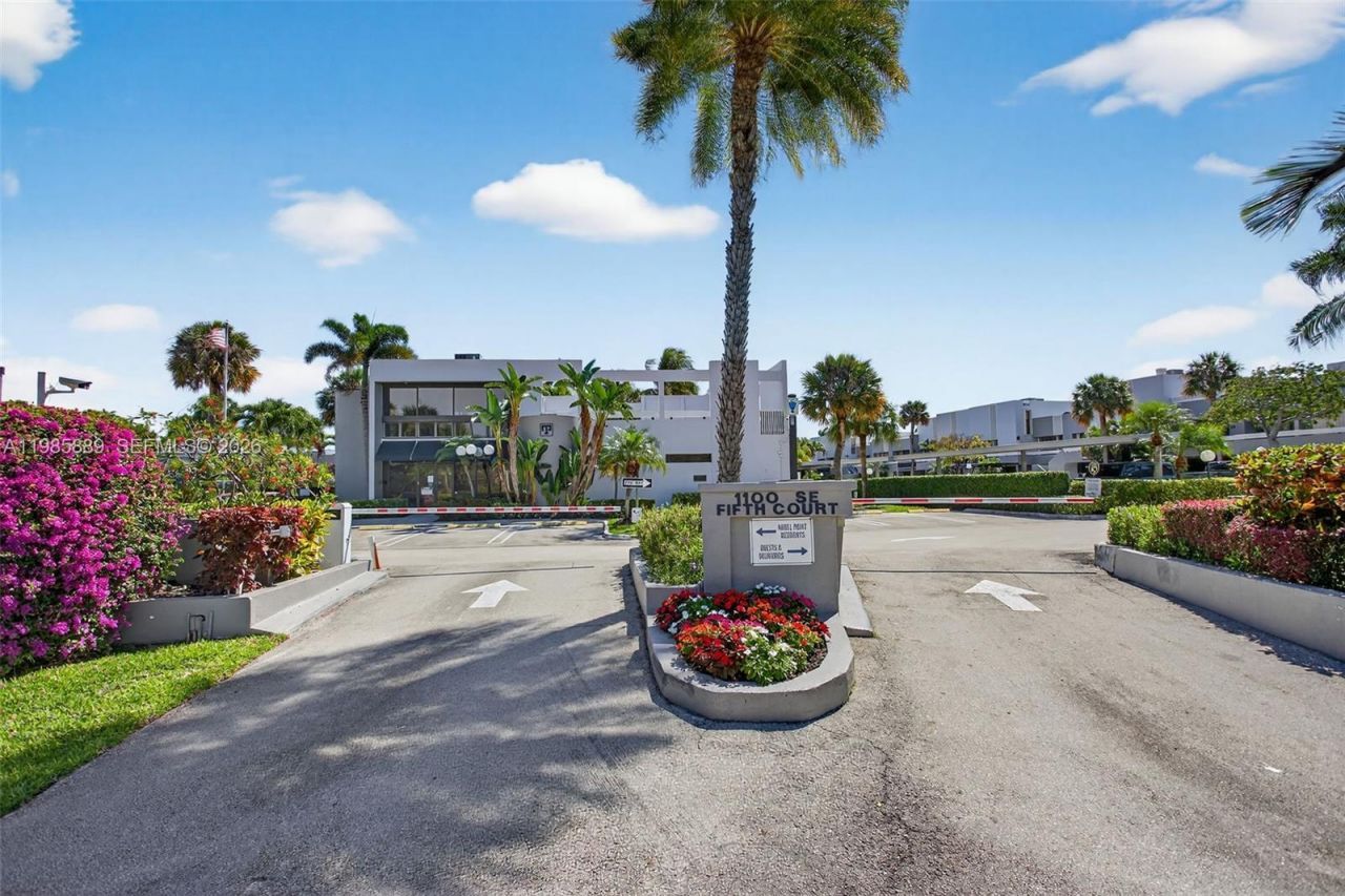 1100 SE 5th Ct , Unit 83, Pompano Beach, FL 33060 Photo