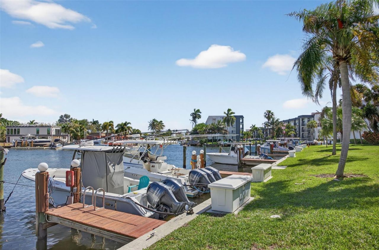 1100 SE 5th Ct , Unit 83, Pompano Beach, FL 33060 Photo