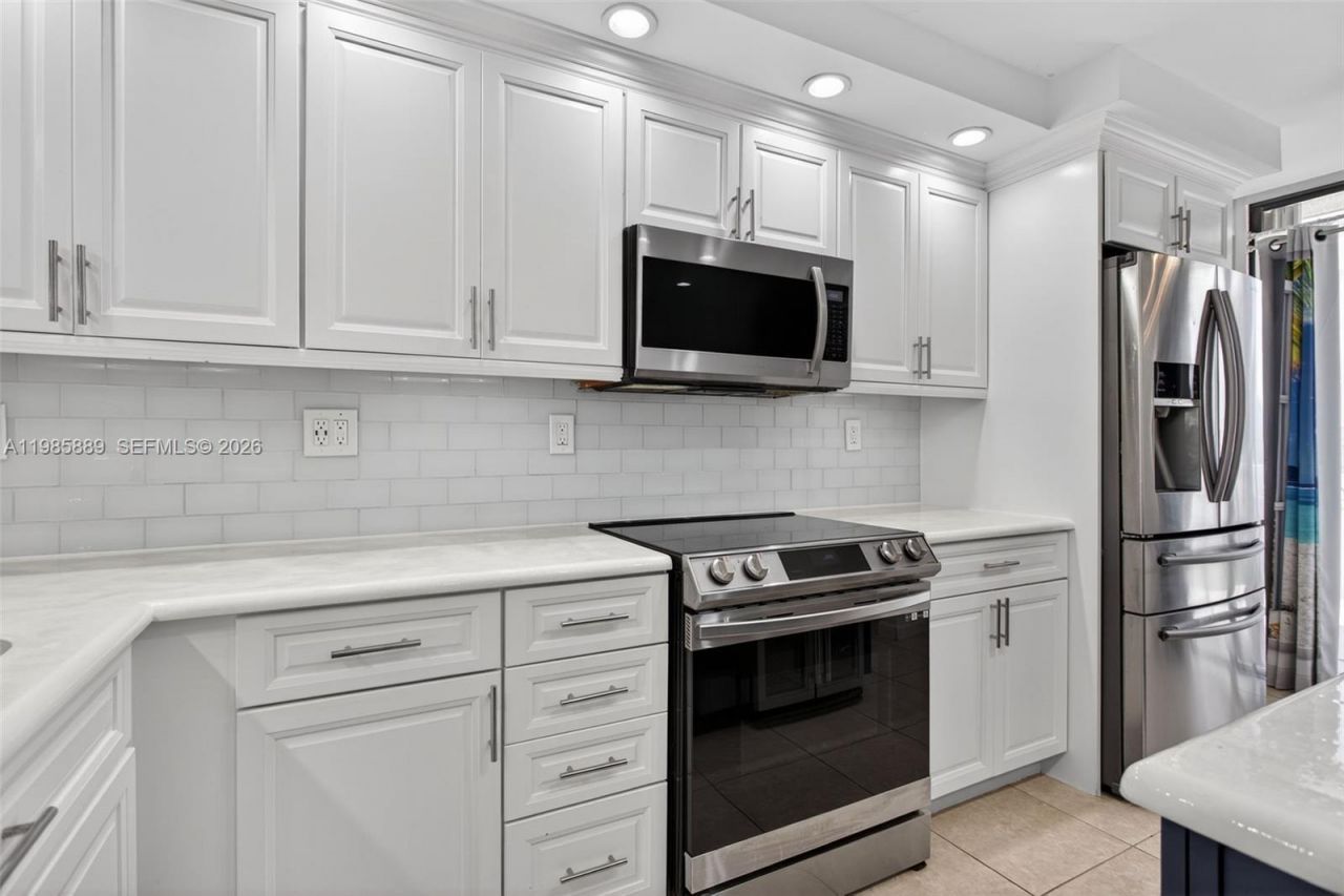 1100 SE 5th Ct , Unit 83, Pompano Beach, FL 33060 Photo