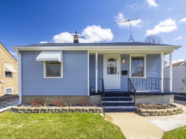 3229 Sangamon Street , Steger, IL 60475