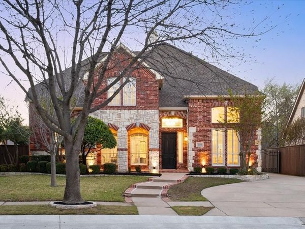 2509 Sir Turquin Lane, Lewisville, TX 75056