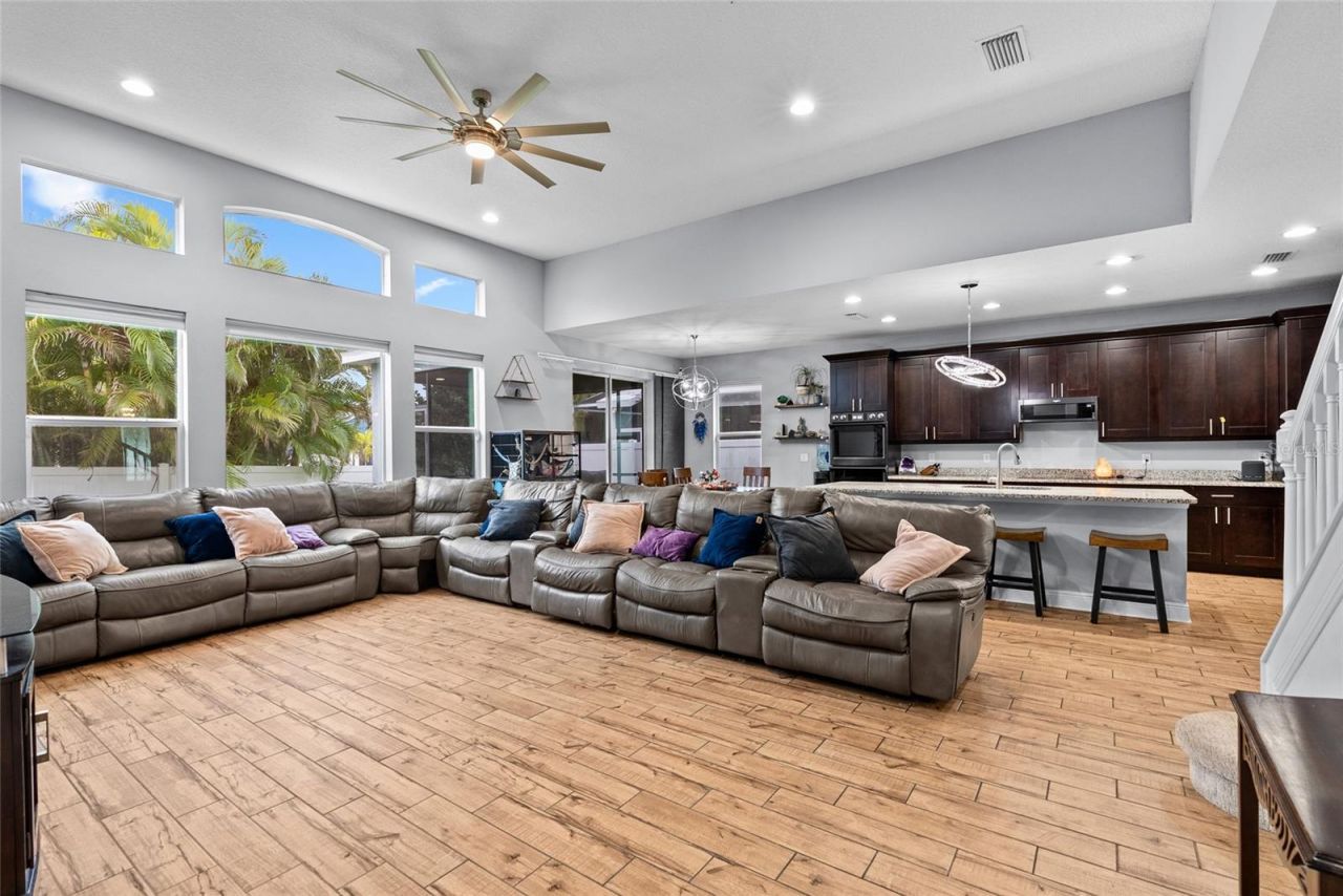 7430 71st Avenue N, Pinellas Park, FL 33781 Photo