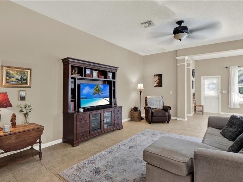 13305 Tiger Lilly Lane, Tampa, FL 33625 Photo