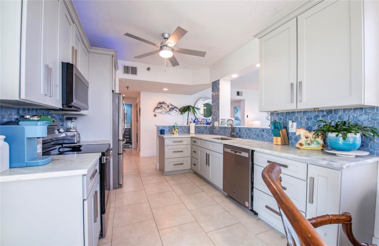 7979 Sailboat Key Boulevard S, Unit 208, South Pasadena, FL 33707 Photo