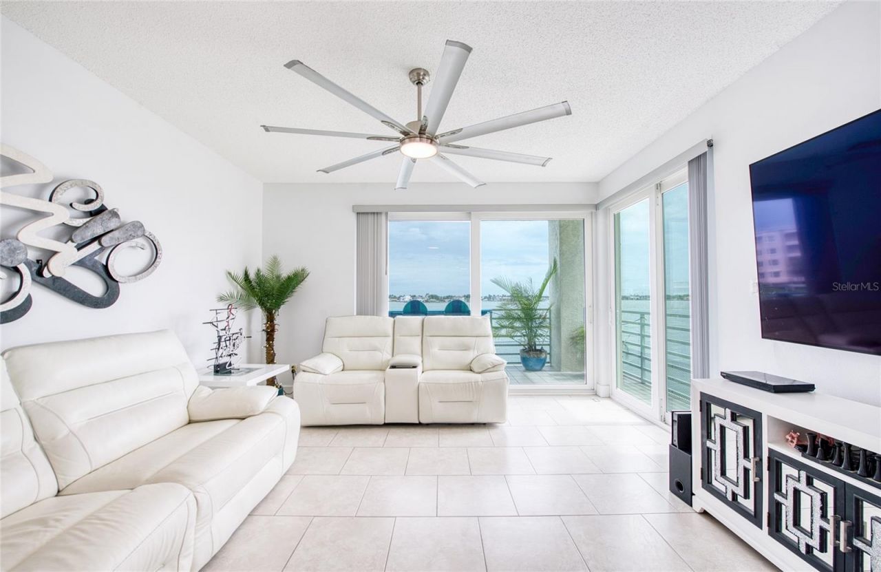 7979 Sailboat Key Boulevard S, Unit 208, South Pasadena, FL 33707 Photo